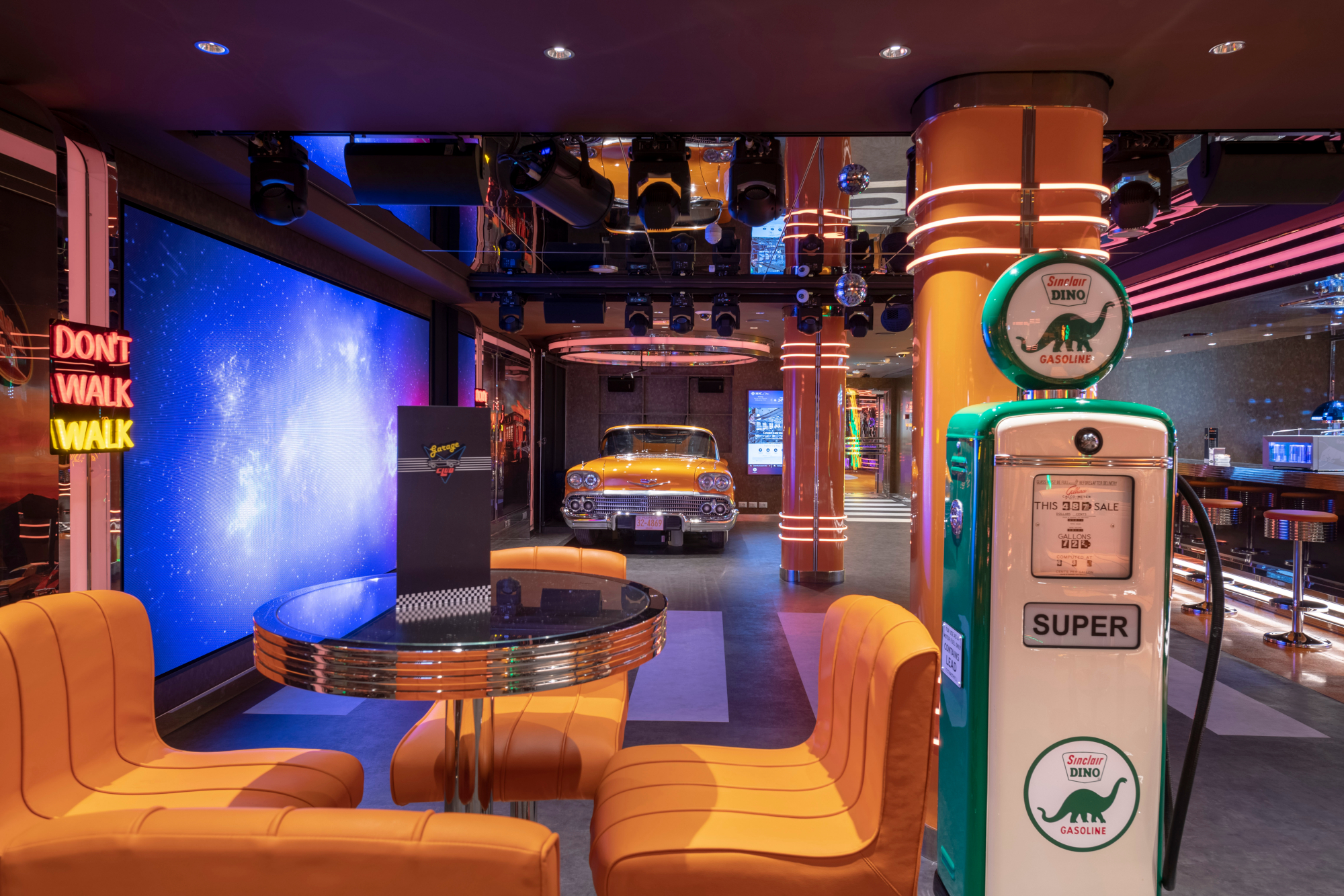 MyCruise MSC Seaview Offentlige-arealer Barer-lounger-atrium6